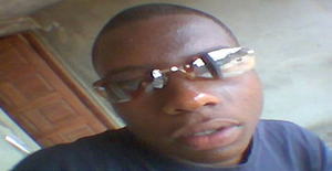 Mdoublec 34 years old I am from Maputo/Maputo, Seeking Dating Friendship with Woman