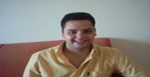 Unclehugo 42 years old I am from Philadelphia/Pennsylvania, Seeking Dating Friendship with Woman