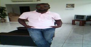 Freddy-sa 42 years old I am from Luanda/Luanda, Seeking Dating Friendship with Woman