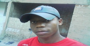 Tedson_love 36 years old I am from Beira/Sofala, Seeking Dating Friendship with Woman