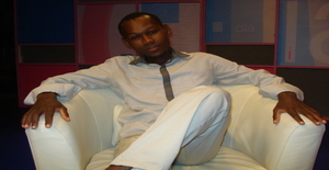 Brunao2 38 years old I am from Luanda/Luanda, Seeking Dating with Woman