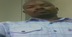 Elicua 37 years old I am from Maputo/Maputo, Seeking Dating Friendship with Woman