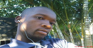 Daque 34 years old I am from Maputo/Maputo, Seeking Dating Friendship with Woman