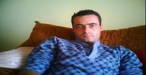 Hugovieira1981 39 years old I am from Fanzeres/Porto, Seeking Dating Friendship with Woman