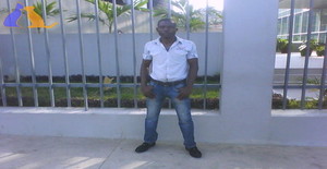 Nelson  figuered 30 years old I am from Sambizanga/Luanda, Seeking Dating Friendship with Woman