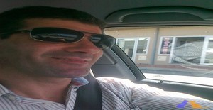 Divertido71 49 years old I am from Porto/Porto, Seeking Dating Friendship with Woman