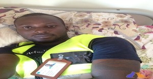 Charlesemmanuel 38 years old I am from Tete/Tete, Seeking Dating Friendship with Woman