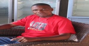 Montsc 44 years old I am from Luanda/Luanda, Seeking Dating Friendship with Woman