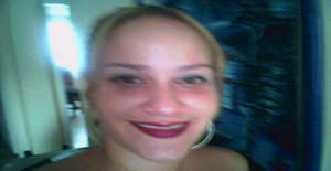 Tatiuna 43 years old I am from Caracas/Distrito Capital, Seeking Dating Friendship with Man